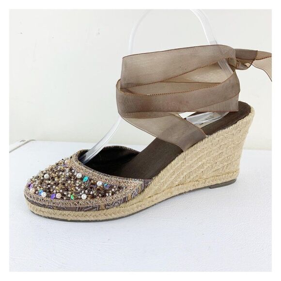 Steve Madden taupe Pearl/Bead/Crystal Embellished Wedge Ankle Wrap Boho Espadril - Picture 2 of 15